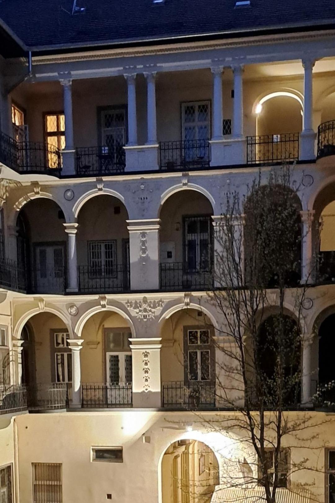 Your Gorgeous And Spacious Dream Free Parking * Budapesta